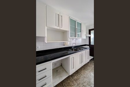 Apartamento à venda com 132m², 3 quartos e 3 vagas Apartamento à venda com 132m², 3 quartos e 3 vagasCozinha