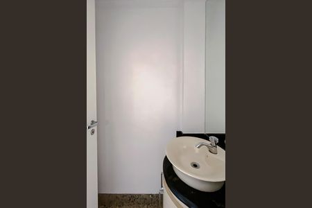 Apartamento à venda com 132m², 3 quartos e 3 vagas Apartamento à venda com 132m², 3 quartos e 3 vagasLavabo
