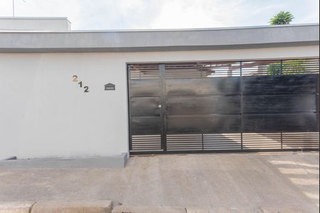 Fachada de casa à venda com 3 quartos, 164m² em Jardim Garcia, Campinas