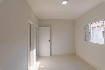 Casa à venda com 164m², 3 quartos e 2 vagas Casa à venda com 164m², 3 quartos e 2 vagasSuíte