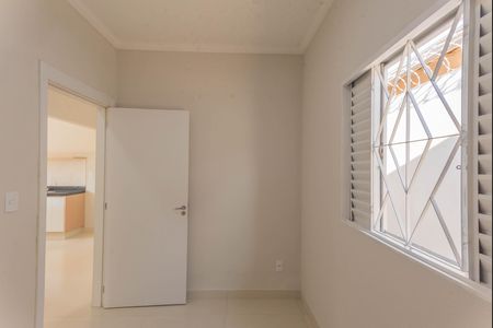 Casa à venda com 164m², 3 quartos e 2 vagas Casa à venda com 164m², 3 quartos e 2 vagasQuarto 2