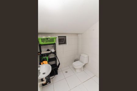 Casa de condomínio à venda com 450m², 4 quartos e 6 vagas Casa de condomínio à venda com 450m², 4 quartos e 6 vagasGaragem