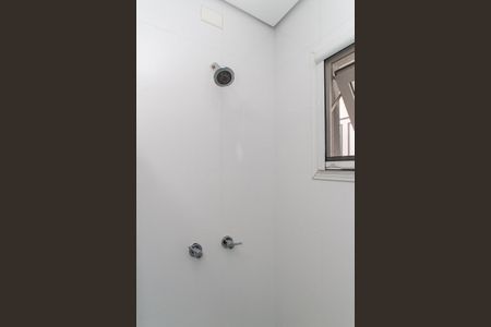 Casa de condomínio à venda com 450m², 4 quartos e 6 vagas Casa de condomínio à venda com 450m², 4 quartos e 6 vagasBanheiro da Suíte 2