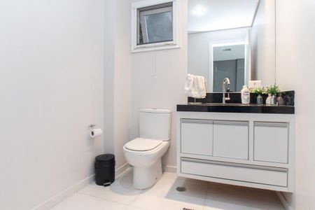 Casa de condomínio à venda com 450m², 4 quartos e 6 vagas Casa de condomínio à venda com 450m², 4 quartos e 6 vagasGaragem