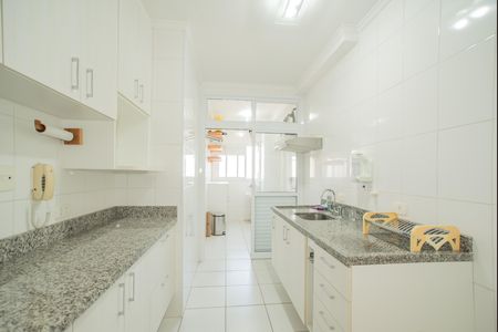 Apartamento à venda com 84m², 2 quartos e 2 vagasCozinha