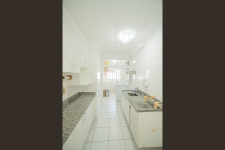 Apartamento à venda com 84m², 2 quartos e 2 vagasCozinha