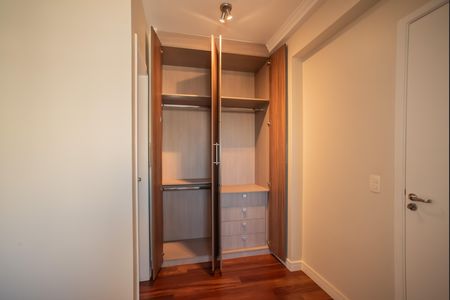 Apartamento à venda com 84m², 2 quartos e 2 vagasSuíte