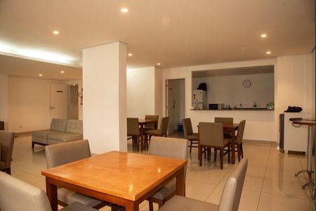 Apartamento à venda com 84m², 2 quartos e 2 vagasÁrea comum - Salão de festas