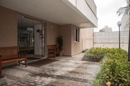 Apartamento à venda com 84m², 2 quartos e 2 vagasHall de entrada