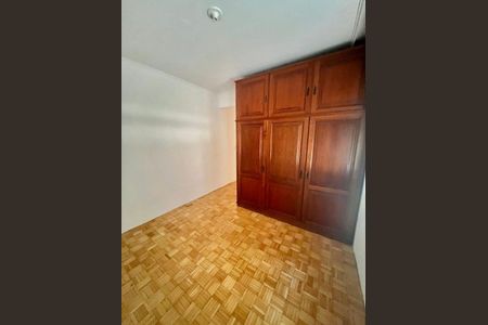 Quarto 1 de apartamento para alugar com 2 quartos, 89m² em Centro Histórico, Porto Alegre