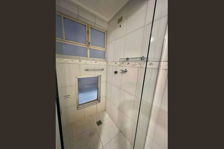 Banheiro 2 de apartamento para alugar com 2 quartos, 89m² em Centro Histórico, Porto Alegre