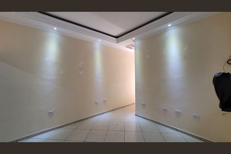 Sala de casa para alugar com 2 quartos, 130m² em Jardim Moraes, Itaquaquecetuba