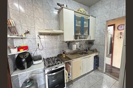 Apartamento à venda com 64m², 2 quartos e sem vagaCozinha