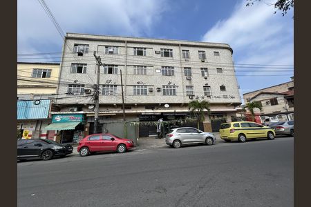 Apartamento à venda com 64m², 2 quartos e sem vagaFachada 