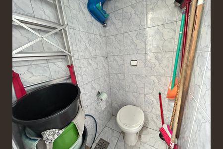 Apartamento à venda com 64m², 2 quartos e sem vagaBanheiro de serviço