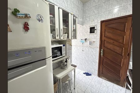 Apartamento à venda com 64m², 2 quartos e sem vagaCozinha