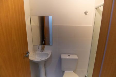 Apartamento para alugar com 54m², 2 quartos e 1 vaga Apartamento para alugar com 54m², 2 quartos e 1 vagaBanheiro
