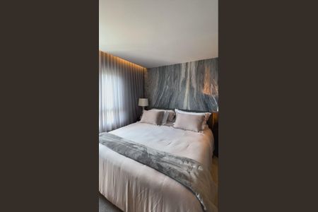 Apartamento à venda com 250m², 4 quartos e 4 vagas Apartamento à venda com 250m², 4 quartos e 4 vagasSuíte master