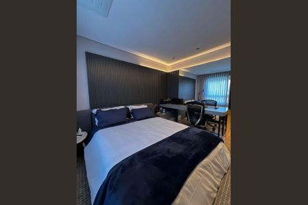 Apartamento à venda com 250m², 4 quartos e 4 vagas Apartamento à venda com 250m², 4 quartos e 4 vagasSuíte 4