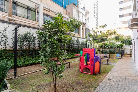 Apartamento para alugar com 26m², 1 quarto e sem vaga Apartamento para alugar com 26m², 1 quarto e sem vagaÁrea comum - Playground