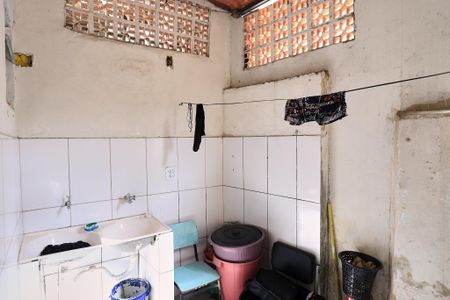 Casa à venda com 300m², 2 quartos e sem vagaÁrea de serviço