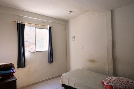 Casa à venda com 300m², 2 quartos e sem vagaQuarto