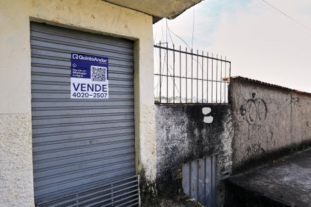 Casa à venda com 300m², 2 quartos e sem vagaPlaca