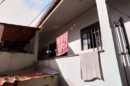 Casa à venda com 300m², 2 quartos e sem vagaÁrea externa