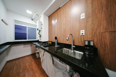 Apartamento à venda com 45m², 2 quartos e sem vaga Apartamento à venda com 45m², 2 quartos e sem vagaCozinha e Área de Serviço