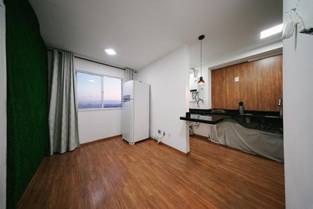 Apartamento à venda com 45m², 2 quartos e sem vaga Apartamento à venda com 45m², 2 quartos e sem vagaSala