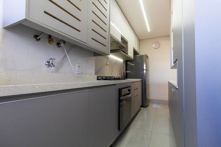 Apartamento à venda com 63m², 2 quartos e 1 vaga Apartamento à venda com 63m², 2 quartos e 1 vagaCozinha e Área de Serviço