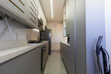 Apartamento à venda com 63m², 2 quartos e 1 vaga Apartamento à venda com 63m², 2 quartos e 1 vagaCozinha e Área de Serviço