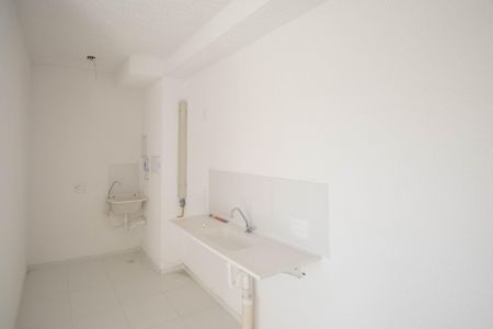 Apartamento para alugar com 33m², 2 quartos e sem vaga Apartamento para alugar com 33m², 2 quartos e sem vagaCozinha e Área de Serviço