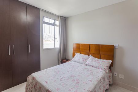 Suíte de apartamento à venda com 3 quartos, 94m² em Sagrada Família, Belo Horizonte