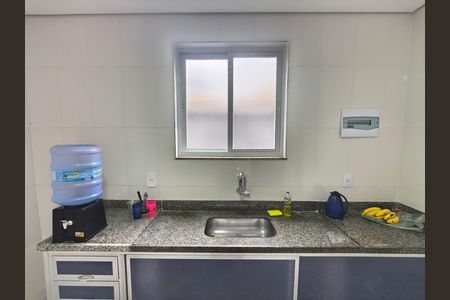 Casa para alugar com 150m², 4 quartos e 5 vagas