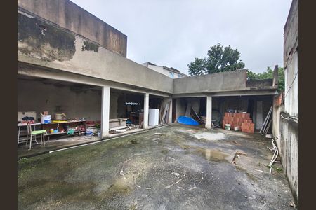 Casa para alugar com 150m², 4 quartos e 5 vagas