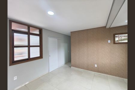 Casa para alugar com 150m², 4 quartos e 5 vagas
