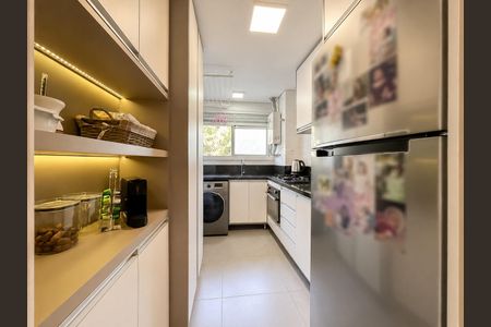 Cozinha de apartamento para alugar com 2 quartos, 61m² em Nonoai, Porto Alegre