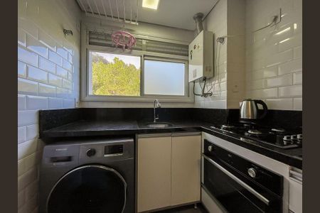 Cozinha de apartamento para alugar com 2 quartos, 61m² em Nonoai, Porto Alegre