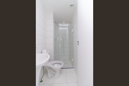 Apartamento para alugar com 39m², 2 quartos e sem vaga Apartamento para alugar com 39m², 2 quartos e sem vagaBanheiro