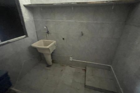 Área de Serviço de casa para alugar com 2 quartos, 90m² em Vila Sarapui, Duque de Caxias