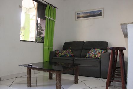 Sala/Cozinha de kitnet/studio para alugar com 1 quarto, 60m² em Peró, Cabo Frio