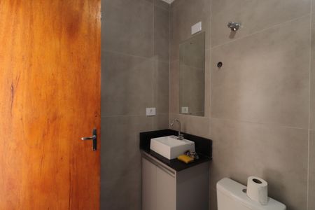 Apartamento para alugar com 42m², 2 quartos e sem vagaBanheiro