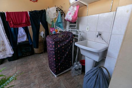 Casa à venda com 216m², 2 quartos e 2 vagas Casa à venda com 216m², 2 quartos e 2 vagasÁREA DE SERVIÇO