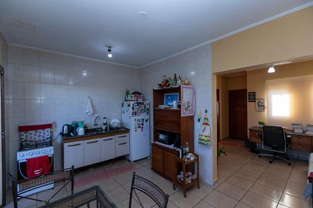 Casa à venda com 216m², 2 quartos e 2 vagas Casa à venda com 216m², 2 quartos e 2 vagasCOZINHA