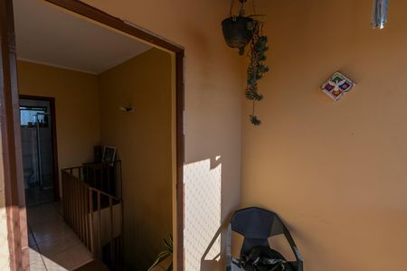 Casa à venda com 216m², 2 quartos e 2 vagas Casa à venda com 216m², 2 quartos e 2 vagasVARANDA