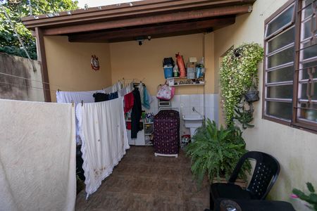 Casa à venda com 216m², 2 quartos e 2 vagas Casa à venda com 216m², 2 quartos e 2 vagasÁREA DE SERVIÇO