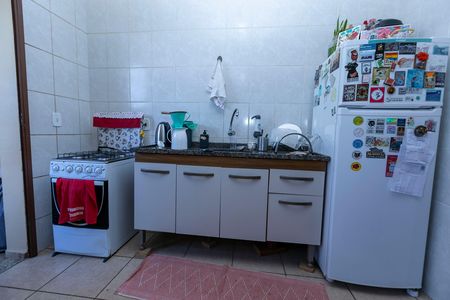 Casa à venda com 216m², 2 quartos e 2 vagas Casa à venda com 216m², 2 quartos e 2 vagasCOZINHA