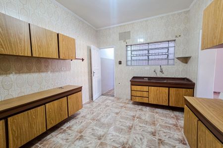 Casa para alugar com 245m², 3 quartos e 3 vagas