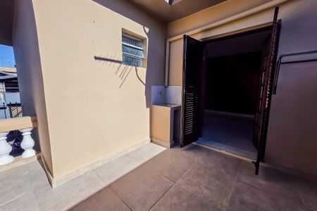 Casa para alugar com 3 quartos, 245m² em Vila Metalúrgica, Santo André